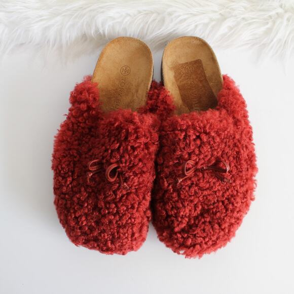 Tory Burch Red Shearling Fluffy Mammoth Slip-On Footbed Mule - Picture 1 of 9